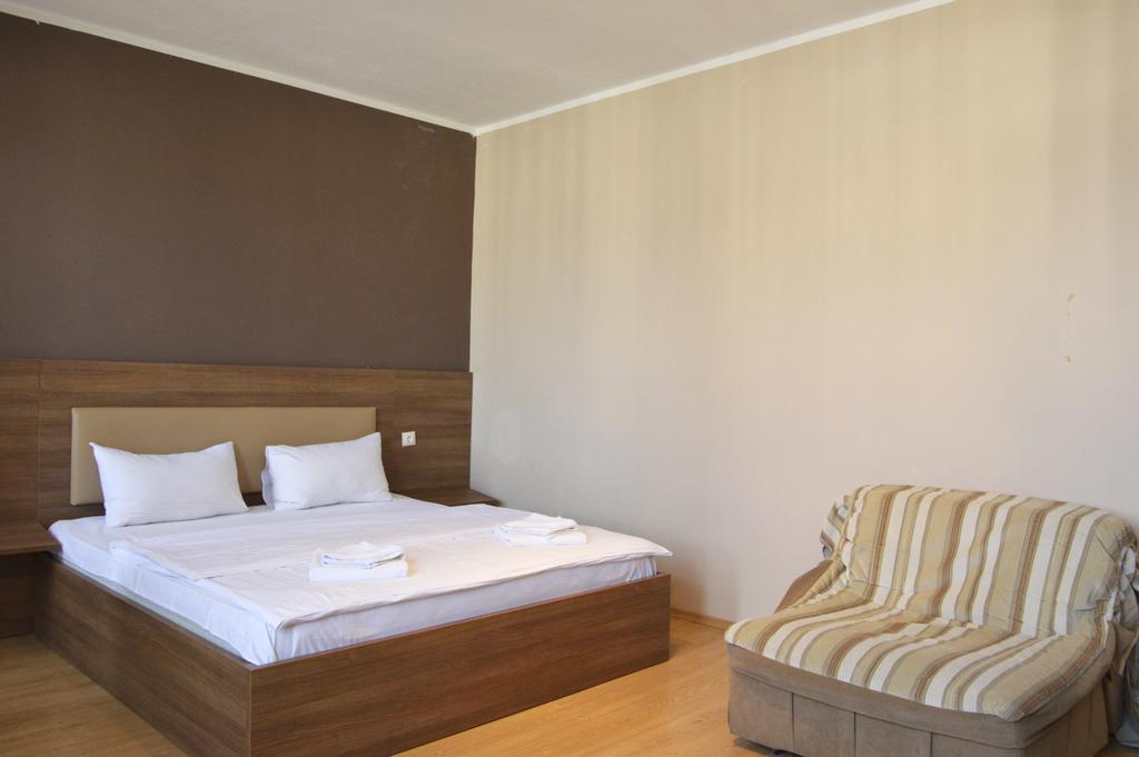 Guesthouse Anja Szkopje Kültér fotó